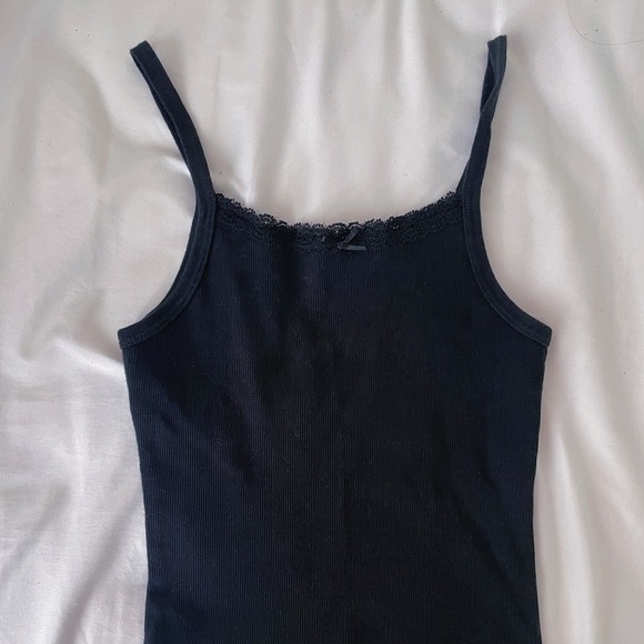 Belle Dress - Picture 5 of 6